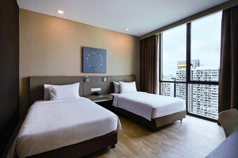 Q Damansara By Trillionz Hotel เปอตาลิงจายา ภายนอก รูปภาพ